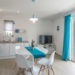 Ksenija Deluxe Residence Apartment *