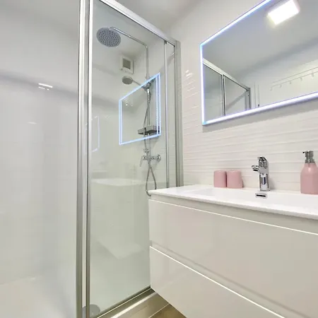 Ksenija Deluxe Apartamento